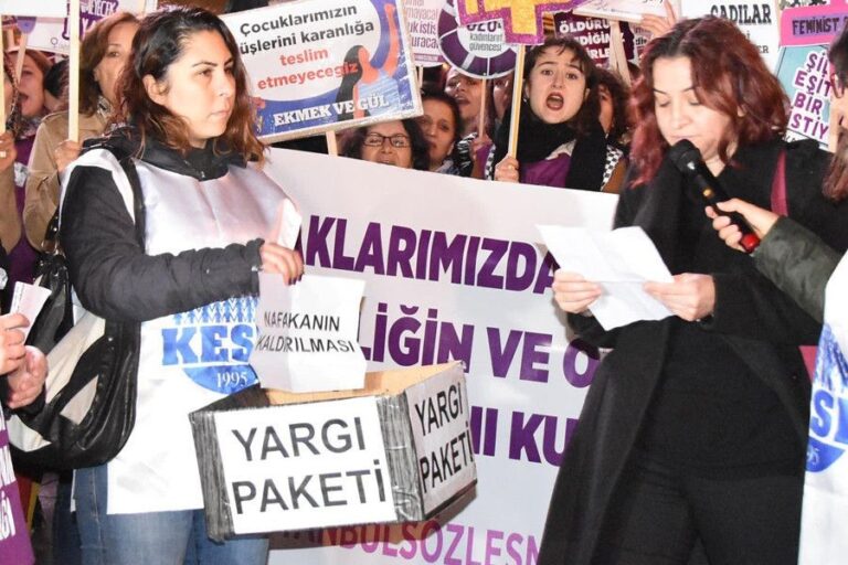Kadınlar 11. Yargı Paketi’ne karşı sokağa çıkıyor: “Meclise getirmeyi aklınızdan bile geçirmeyin”