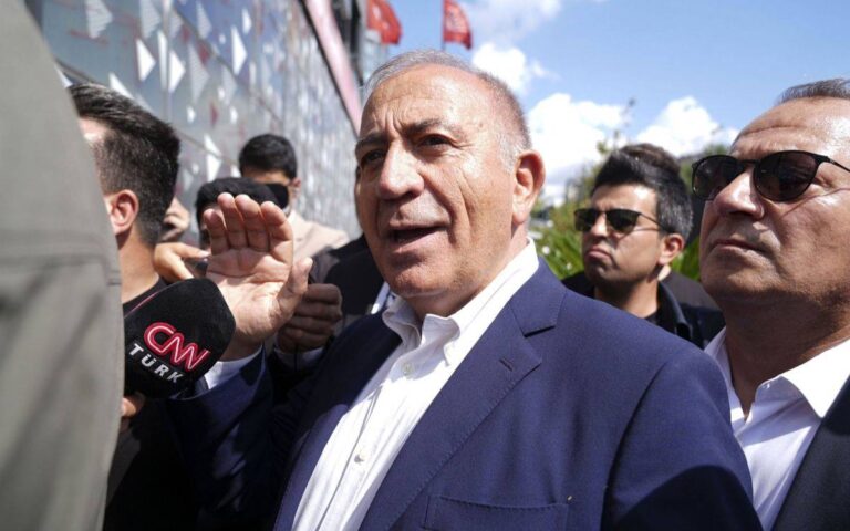 CHP İstanbul’da banka hesapları krizi: Mahkeme kararı bekleniyor