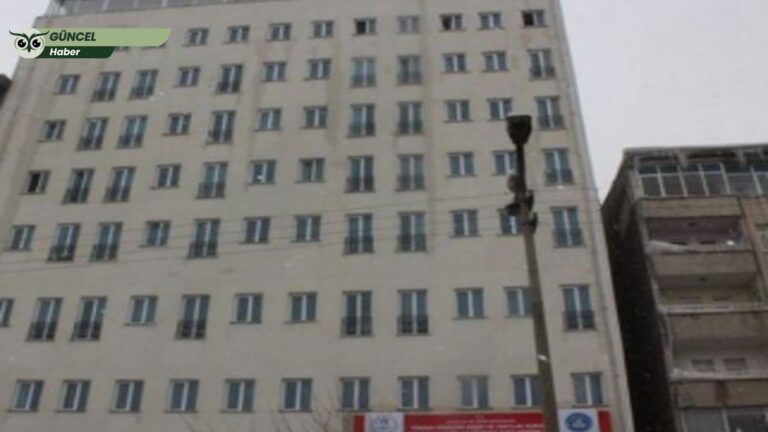 Muş’ta KYK yurdunda tarihi geçmiş yemekten 100’e yakın öğrenci zehirlendi: Protesto edenler atılmakla tehdit edildi