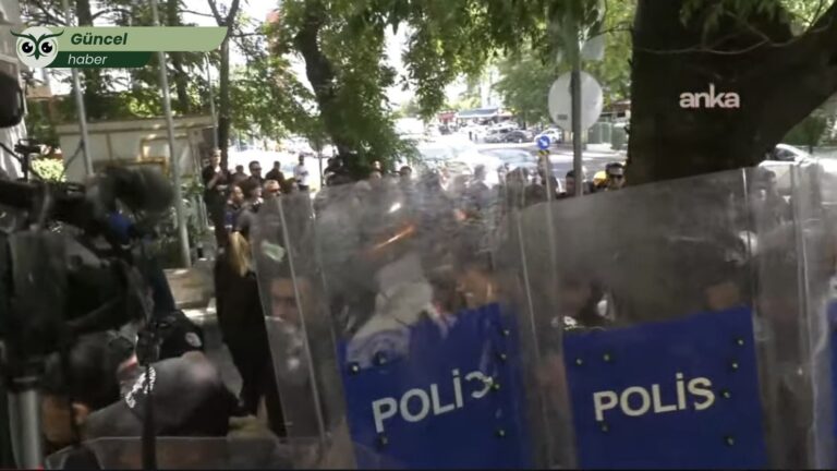 Ankara’da NATO Zirvesi protestosuna polis ablukası: Siyasetçiler çembere alındı, çok sayıda gözaltı var!