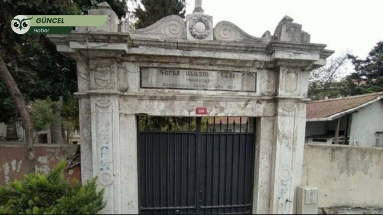 Ermeni Mezarlığı’na saldırı: Haç motifleri ve tarihi çeşme tahrip edildi