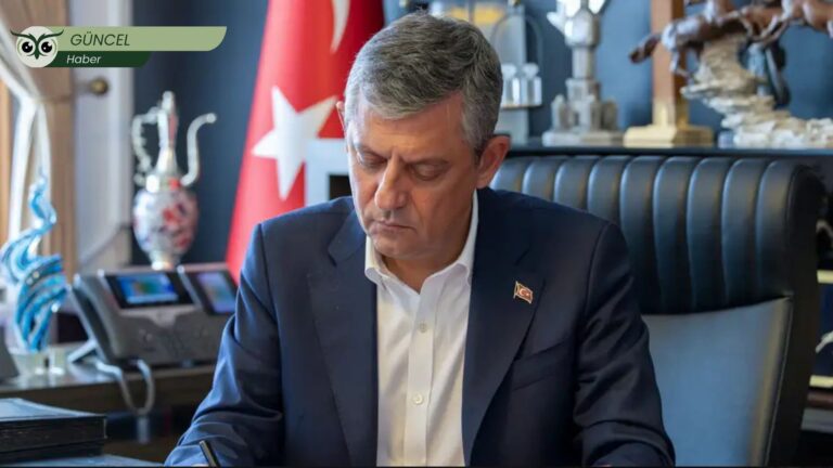Özgür Özel ve 91 milletvekili CHP’den istifa ederek Yeni Parti’yi kurdu