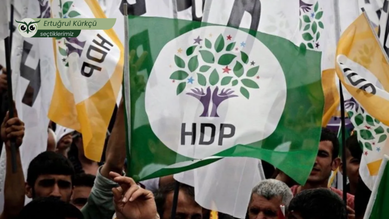 Üçüncü kutbun yeniden inşası