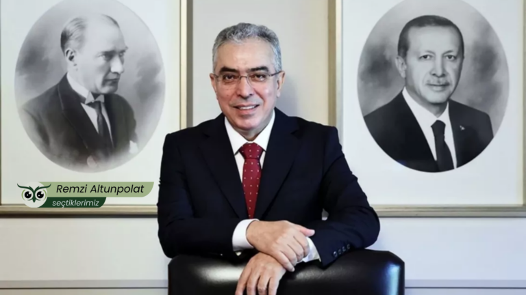 Türk usulü vulger Schmittçilik: Mehmet Uçum’un “yurtsever sol demokratlığı” ve neo-faşist rejimin ideolojik grameri