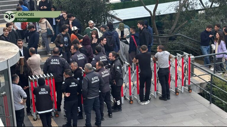 Boğaziçi Üniversitesi’nde yemekhane zammı protestosuna polis barikatı