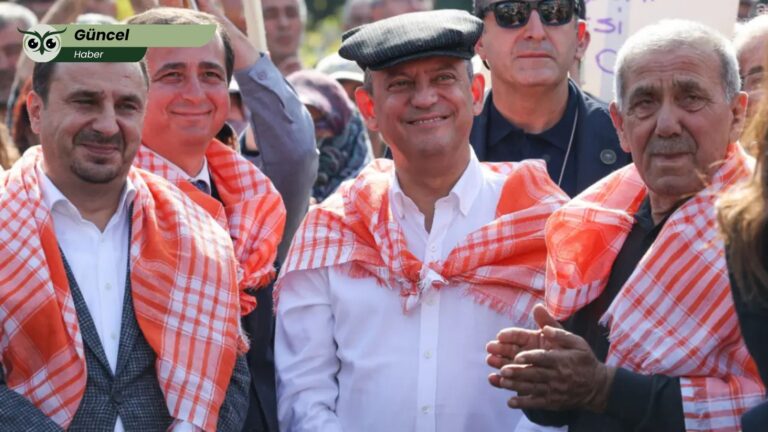 Özgür Özel’den Manisa Sarıgöl’de üzüm üreticilerine destek: Bağlar çürümeye terk edildi, iktidar sermaye kârı peşinde
